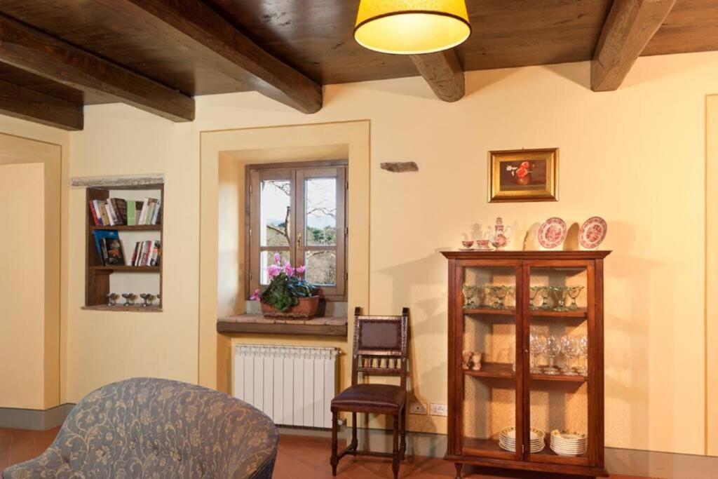Villa Liz Tuscany, Private Pool, Hot Tub, Property Fenced, Pets Allowed Poppi Exterior foto